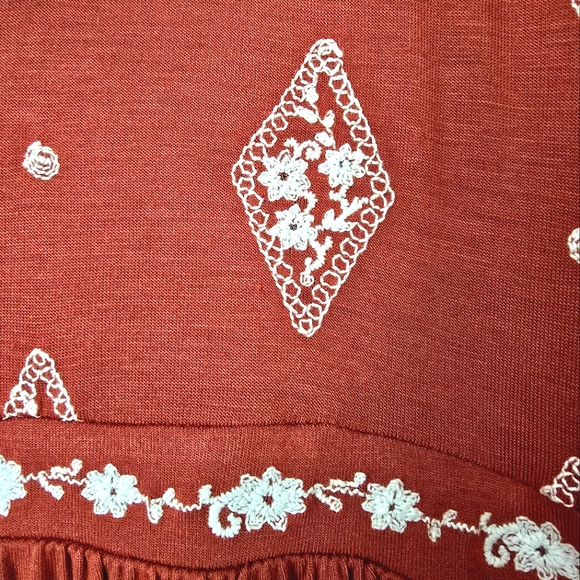 NWT Torrid Rust Boho Top Size 3x - Picture 2 of 6